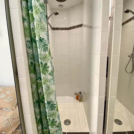 And Convenient In דירה מונטה קרלו