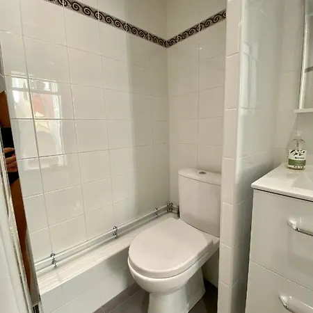 And Convenient In דירה *