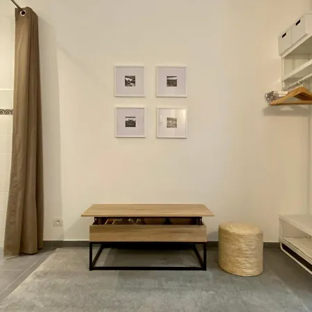 And Convenient In דירה